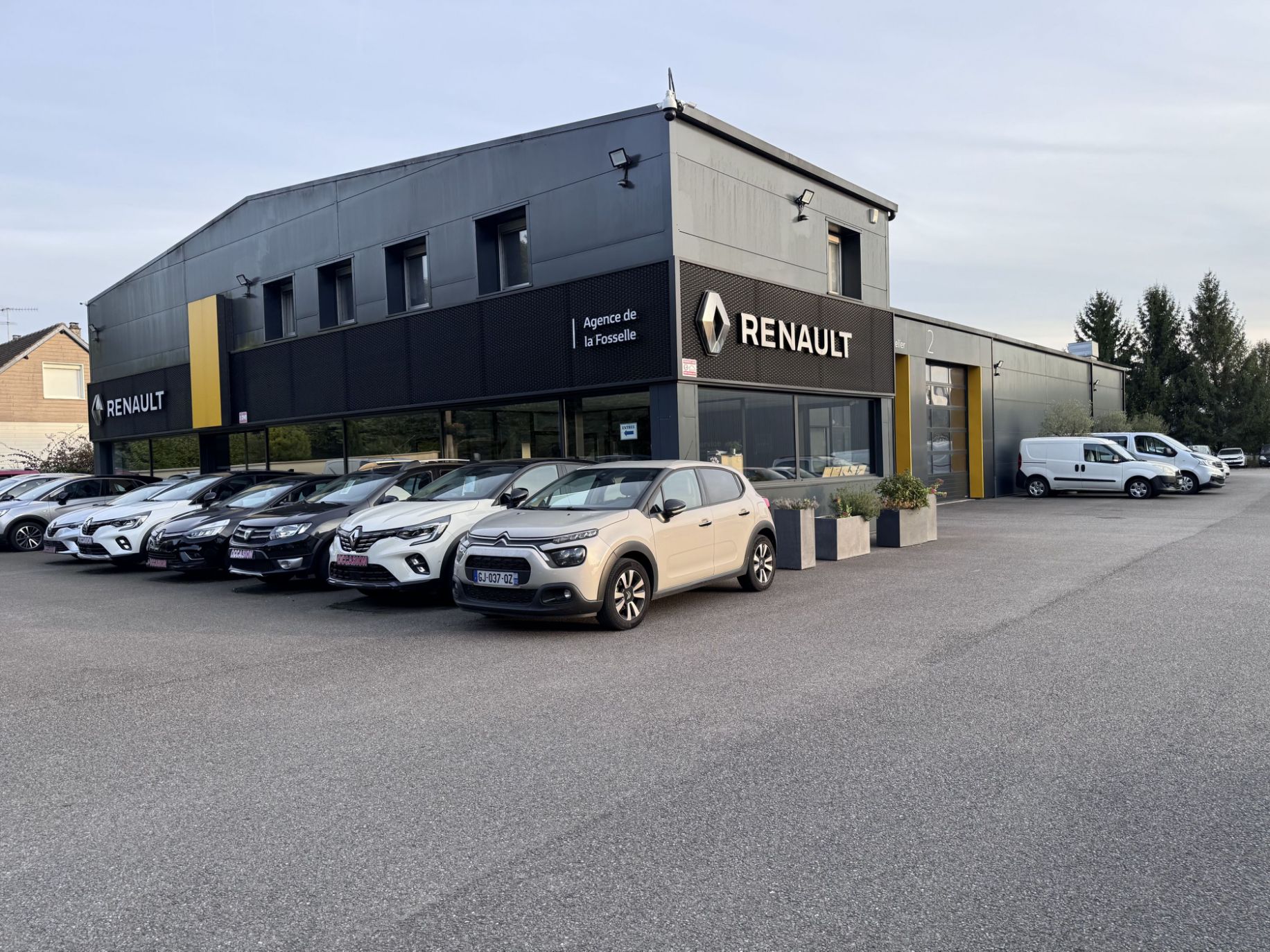 renault agence de la fosselle bucy le long